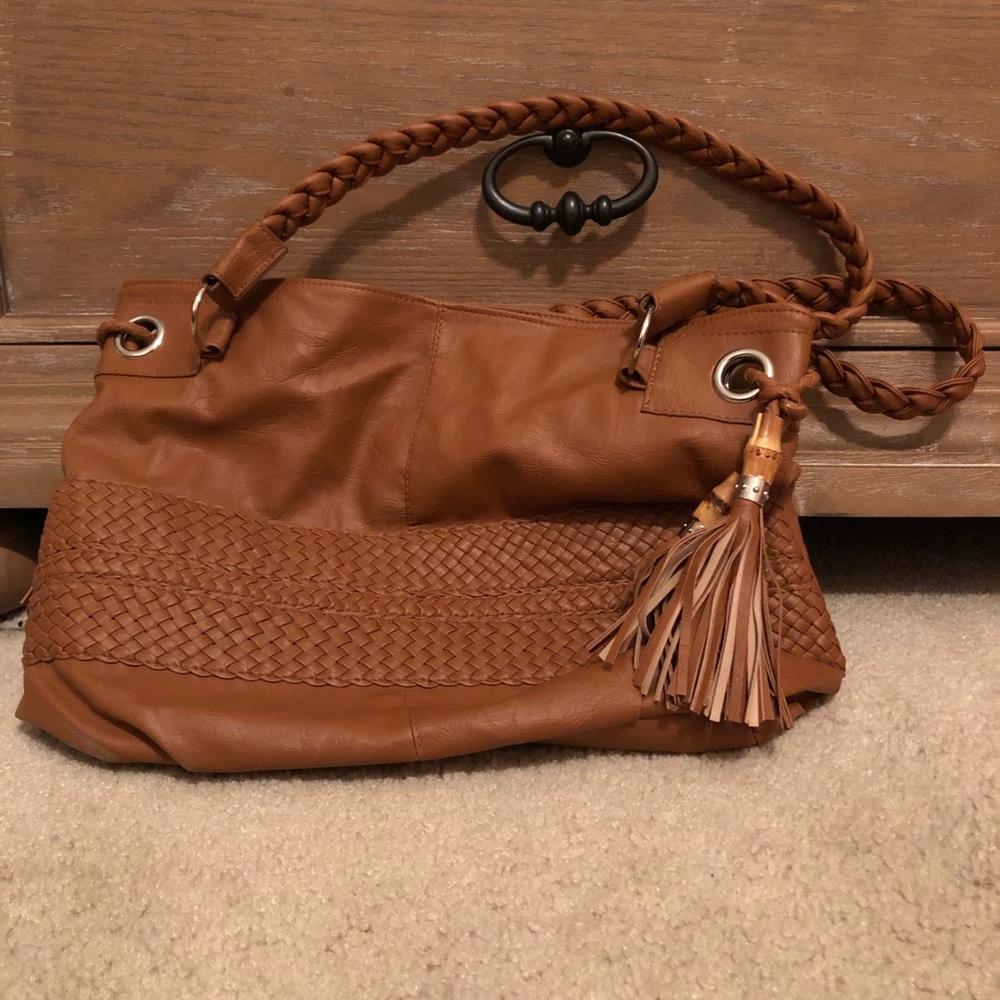 Cato Shoulder Bag